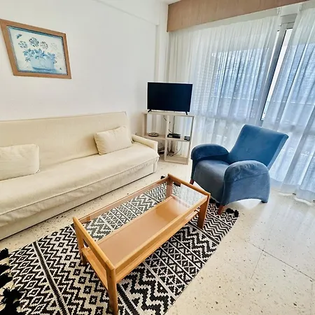 A1097 - Cornelia - 2004 Finestrat