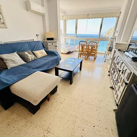 A1097 - Cornelia - 2004 Finestrat * Cala de Finestrat